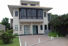 SOBRADO - COMERCIAL, RESIDENCIAL - PRAIA DE ITAPOÁ SC