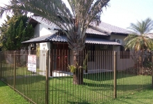 Casa com ponto comercial
