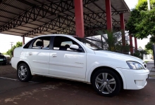 CORSA SEDAN PREMIUM / ANO: 2009 - FLEX