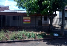 OPORTUNIDADE!!! Lote com duas casas