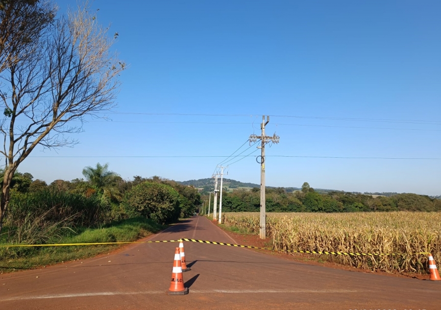 Interditado Trajeto Na Linha Felicidade De Entre Rios Do Oeste Divisa