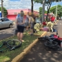 Uma pessoa ficou em estado grave na colisão envolvendo moto, ciclista e pedestre (Foto: Luiza Schio/AquiAgora.net ) 